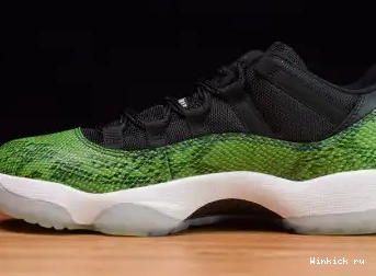GREEN - LOW 11 JORDAN RETRO SNAKESKIN 0704